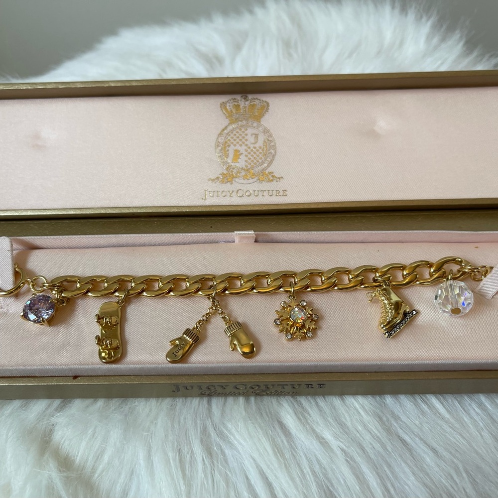 Juicy Couture Limited Edition Charm Bracelet - Picture 1 of 5